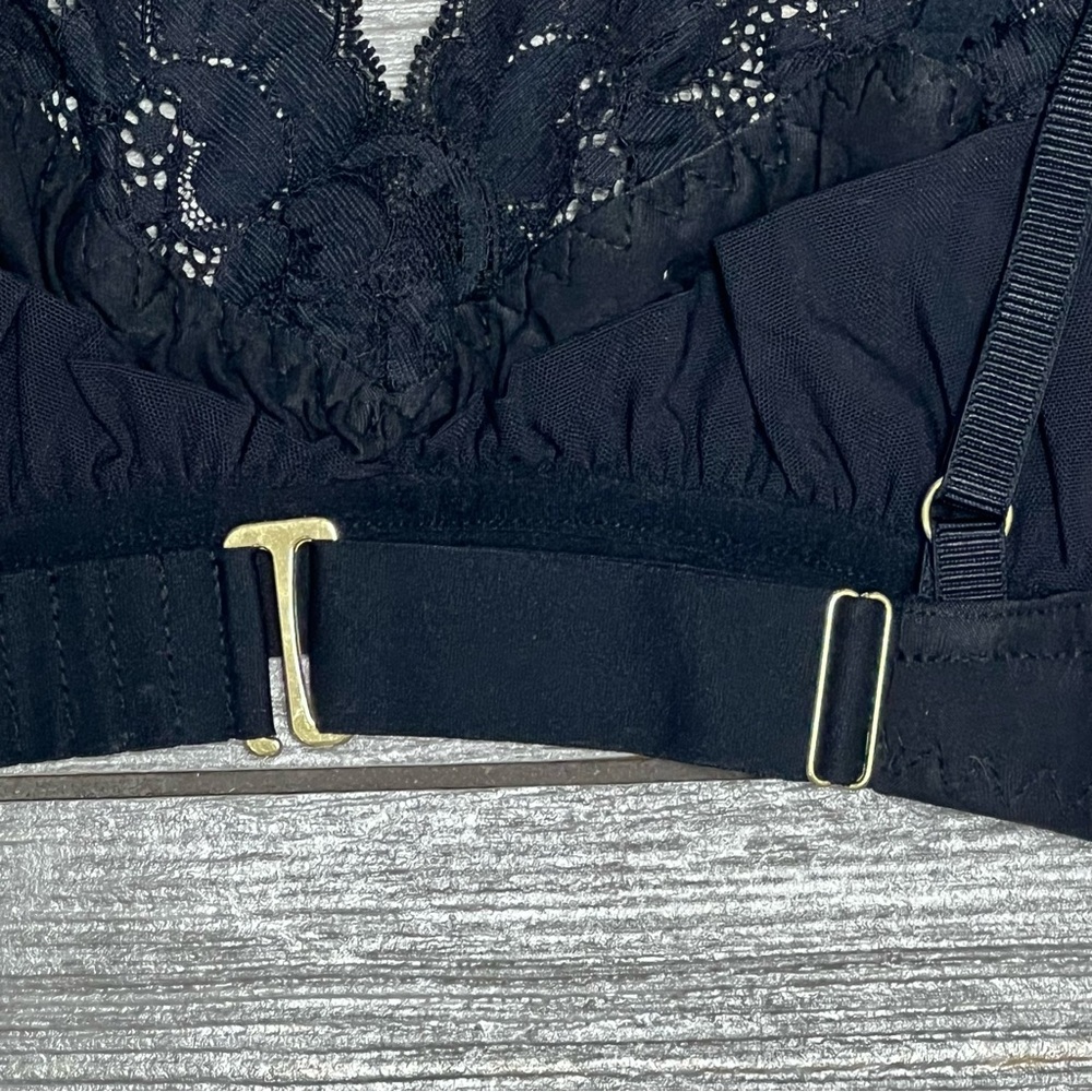 Free People We Are HAH Lounge Bralette Bra Size Small S Black Soft Wireless - Picture 8 of 16